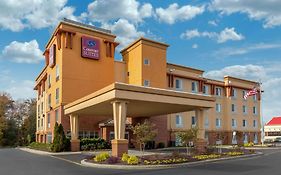 Comfort Suites
