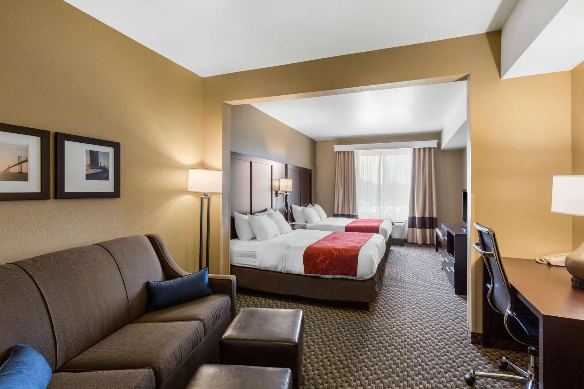 Comfort Suites Сефорд Екстер'єр фото