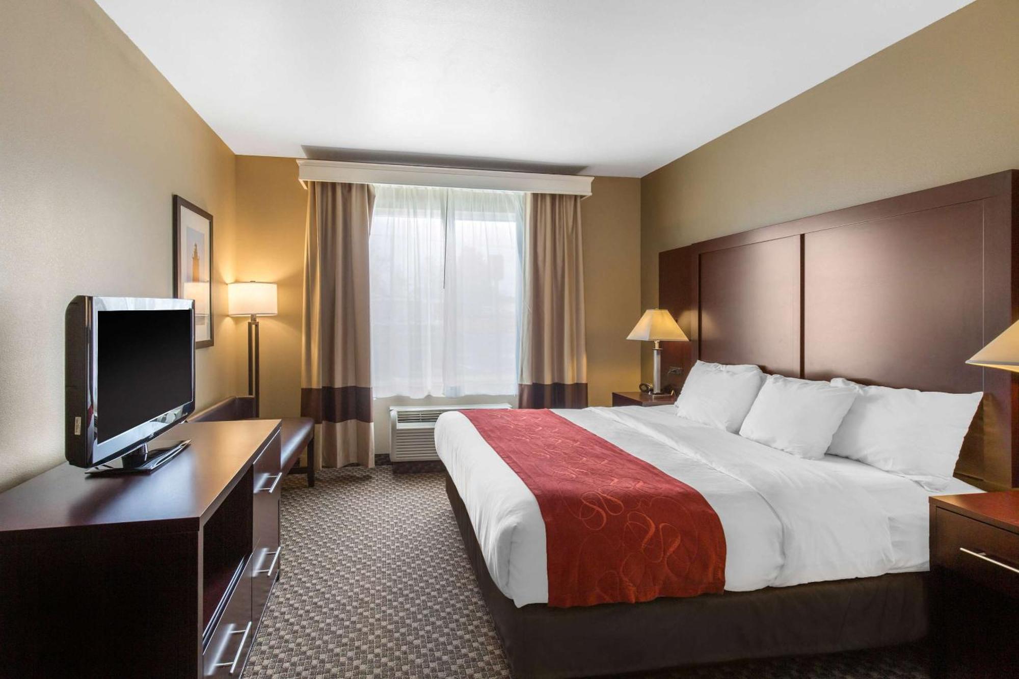 Comfort Suites Сефорд Екстер'єр фото