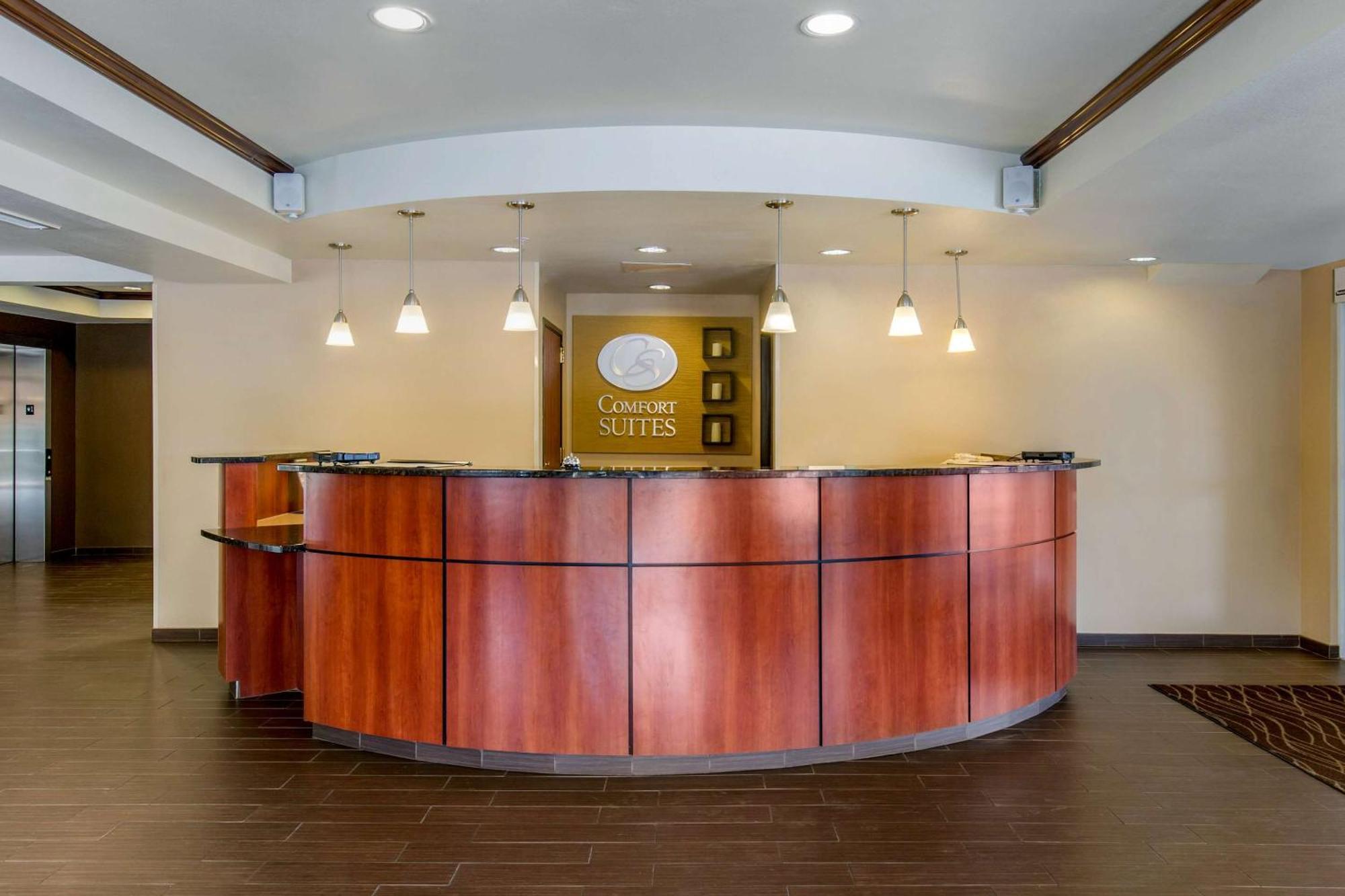 Comfort Suites Сефорд Екстер'єр фото